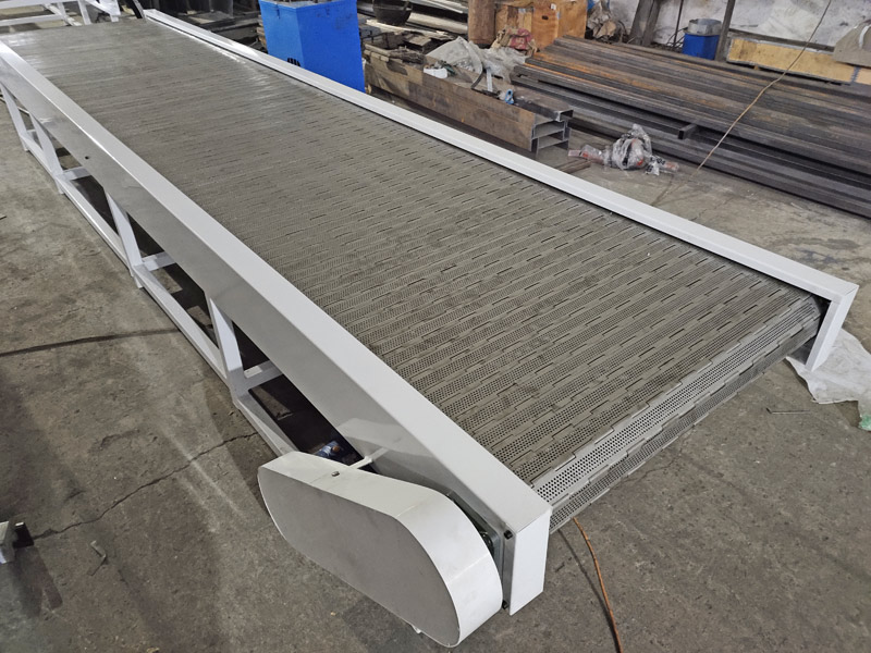  鏈板輸送機安裝孔的調整辦法